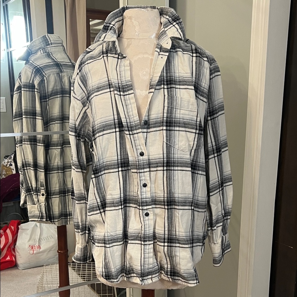 GAP‎ OVERSIZED Black and White Plaid Shirt Jacket